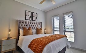 Lethukukhanya Luxury Apartment